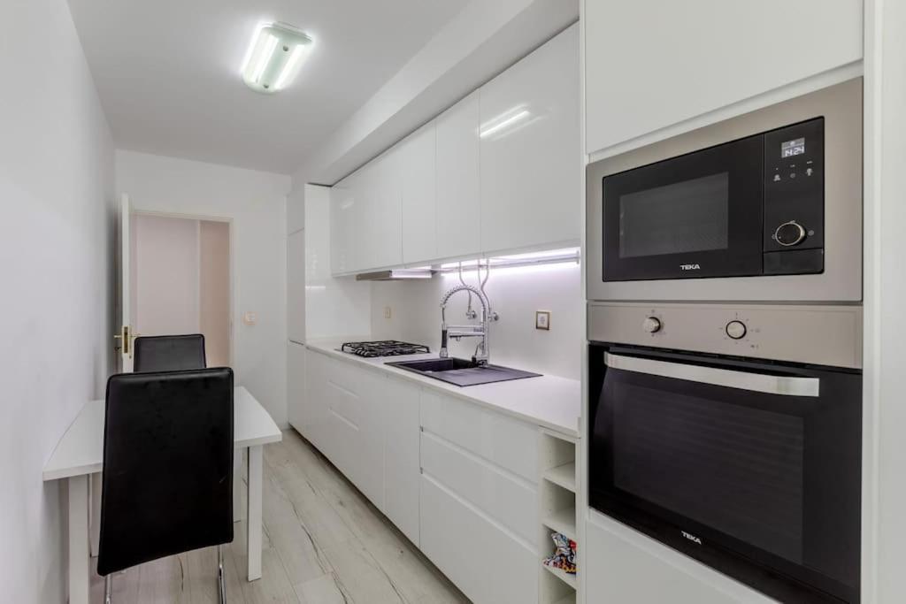 Spacious 3-Bedroom Condo In Lissabon Exterior foto