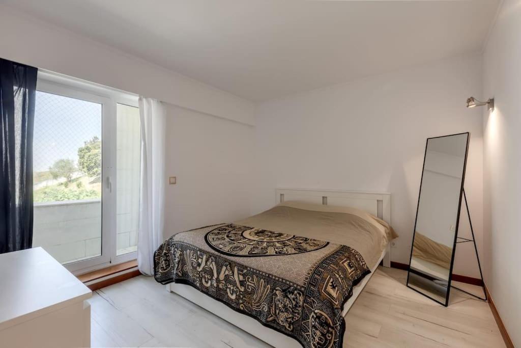 Spacious 3-Bedroom Condo In Lissabon Exterior foto